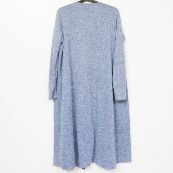 LuLaRoe Sarah Heather Blue Knit Duster Pockets - Picture 5 of 6